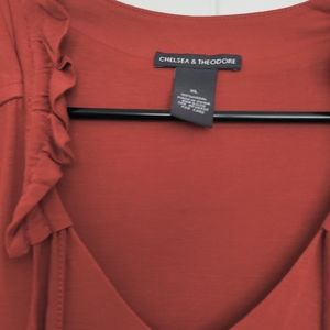 Woman's sleeveless top